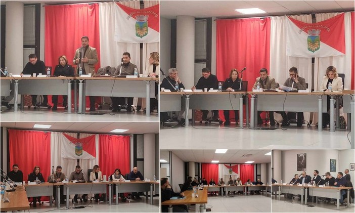 Vallecrosia, accetta l'incarico di consigliere regionale: Armando Biasi decade da sindaco (Foto e video)