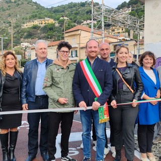 In bici da Nervia alla stazione ferroviaria, Ventimiglia inaugura un nuovo tratto della pista ciclabile (Foto e video)