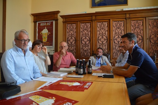 Bordighera: BeerInBo', nel centro storico il 'Festival di birra e cucina' organizzato da Confcommercio