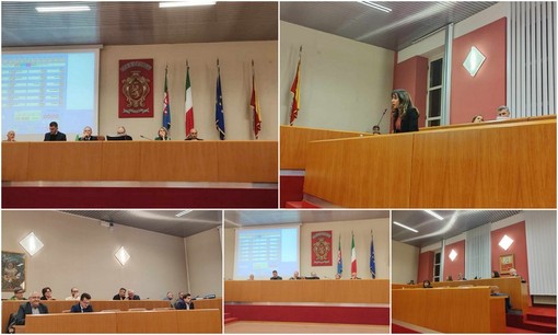 Ventimiglia, saltano le commissioni consiliari: in consiglio comunale ritirate le pratiche non discusse (Foto e video)