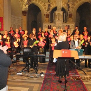 Il Coro Polifonico &quot;Città di Ventimiglia&quot; in trasferta a Mentone, diretto dal Maestro Romano Pini