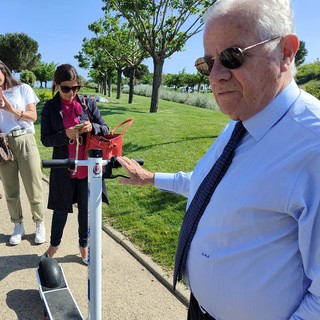 Imperia, ciclabile Prino-San Lorenzo: salta l’inaugurazione al passaggio del Giro. Scajola: “Colpa della guerra, padrino sarà Gianni Bugno&quot;