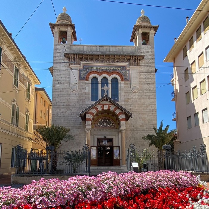 &quot;In ascolto della parola&quot;, a Bordighera incontro con la poetessa Elena Bellocco