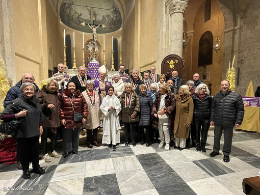 Sanremo: celebrazione a San Siro per la consegna dei Parmureli a Papa Francesco (foto e video)