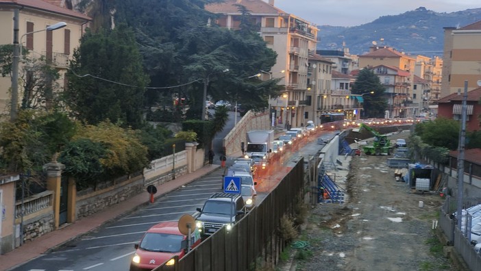 Traffico a Imperia: Confartigianato “Gravi disagi per artigiani, tassisti ma anche per i clienti”