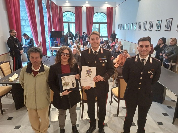 Conferenza dei Carabinieri di Triora sulle truffe agli anziani (Foto)