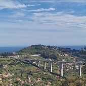 Incidente sull'autostrada A10 in direzione Genova: tre feriti e due chilometri di coda