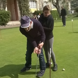 Sanremo: una giornata sportiva al Campo Golf per i ragazzi del Centro diurno disabili Atelier – Il Liocorno