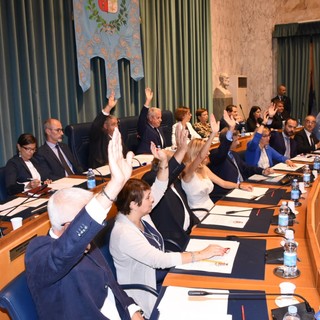 Imperia: il consiglio comunale vota il nuovo regolamento sui rifiuti. M5S &quot;Natura sanzionatoria dell'amministrazione&quot;