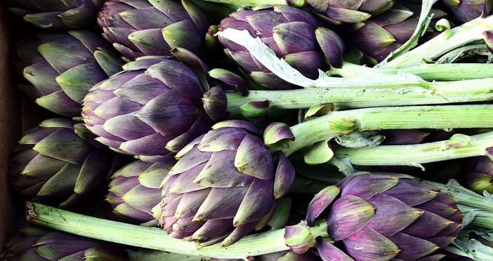 Cinque buoni motivi per portare i carciofi a tavola