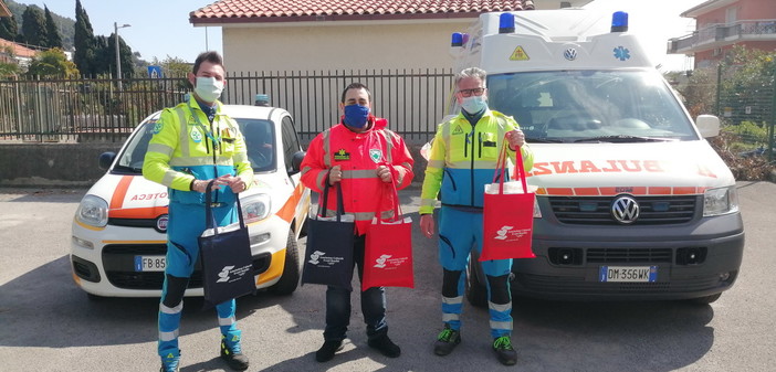 Emergenza Sanitaria: tute ad alta protezione donate dalla ACEB a Croce Verde Intemelia e a Croce Azzurra Misericordia di Vallecrosia