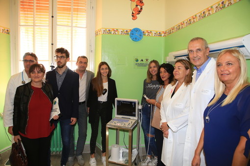 Sanremo: una sonda per l'ecografo del reparto di Pediatria dell'Ospedale, un gesto dal cuore dell'associazione Matteo Bolla e del Milan Club Taggia (Foto e Video)