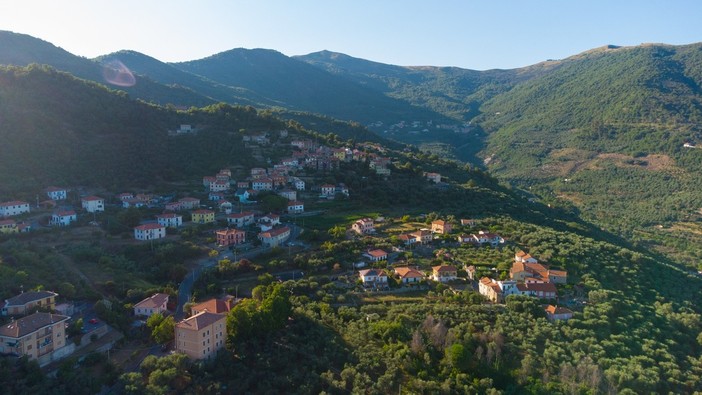 Diano Arentino: domenica pomeriggio a Evigno si apre la caccia alla...Befana