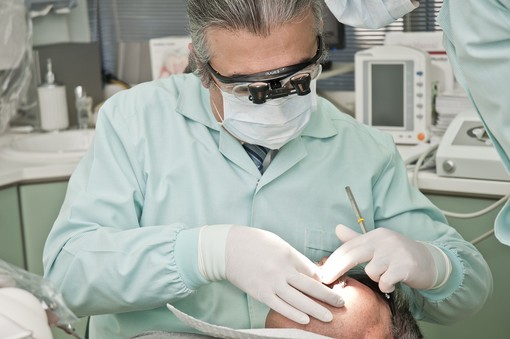 Perché rivolgersi a un dentista in Croazia?