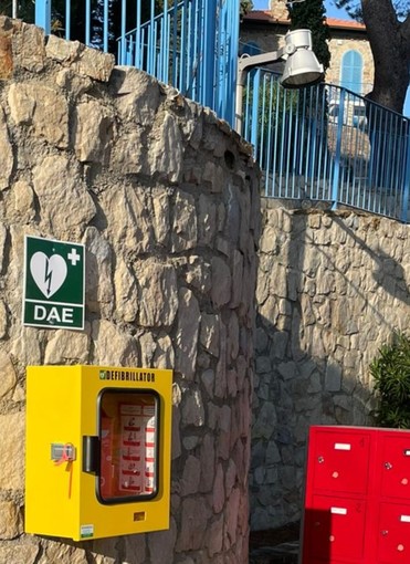 Vallebona diventa un comune 'cardioprotetto', nuovi defibrillatori in paese (Foto)