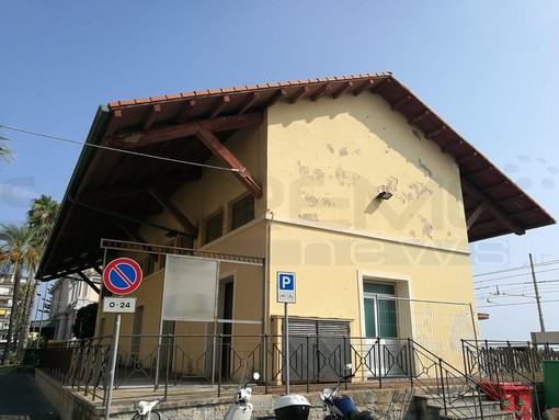 Bordighera: avviata la procedura selettiva per la concessione dell’ex magazzino ferroviario di piazzale Zaccari alle società sportive cittadine