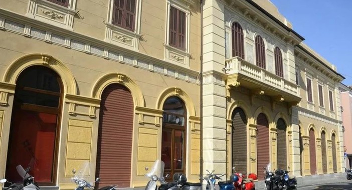 Imperia: la polizia municipale trasloca all'ex consorzio agrario, il consiglio comunale approva la delibera