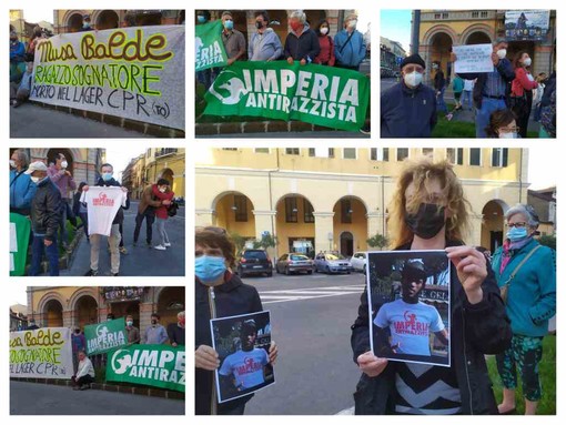 Flash mob a Imperia per la morte di Moussa Balde: &quot;Ha avuto davanti una vita di respingimenti&quot; (foto e video)