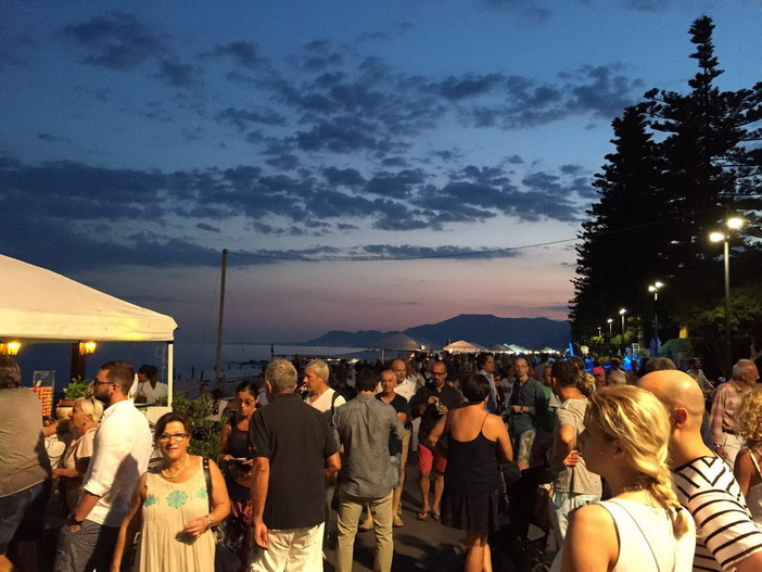 Ottimo inizio ieri sera per la settima edizione di 'Bordighera un Mare di Sapori'