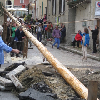 Bajardo, domenica si svolgerà la “Festa Ra Barca”: evento storico che va in scena da 700 anni (foto)