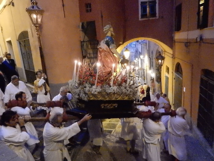 Imperia: il Priore della Confraternita di San Pietro Giovanni Zachariadachis ringrazia dopo la Festa Patronale