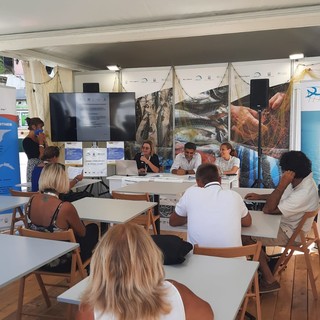 Incontro a Slow Fish: FLAG GAC Imperia e Nord Sardegna  a confronto sullo scambio di esperienze  per il rilancio della Blue Economy