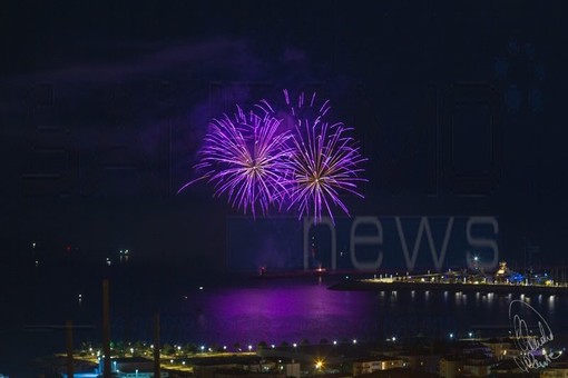 Imperia: saranno pagati da Aldo Fiori in memoria della sua Myriam i fuochi artificiali di venerdì prossimo