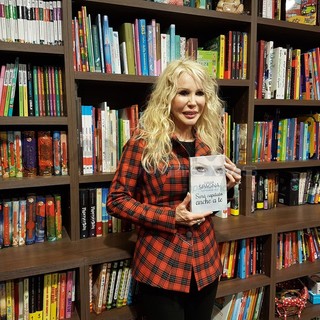 &quot;Sarà capitato anche a te&quot;, Ivana Spagna: “Con questo libro mi è tornata la voglia di scrivere canzoni” (VIDEO)