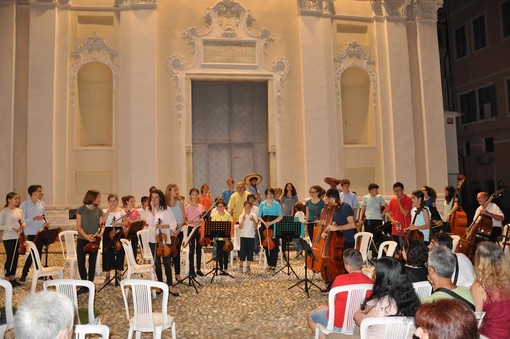 Sanremo: il 22 giugno scorso il concerto dell'Orchestra Giovanile della Pigna e della Giovane Orchestra della Riviera dei Fiori Note Libere