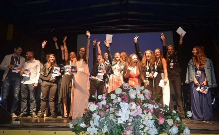 Notevole successo a Novara per la prima finale regionale di 'Area Sanremo Tour' (foto)