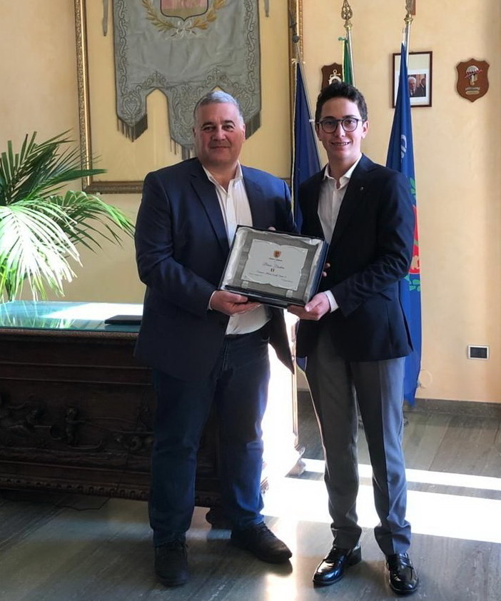 Sanremo: il matuziano Bruno Frontero campione di golf Under 14, premiato dall'Assessore Faraldi