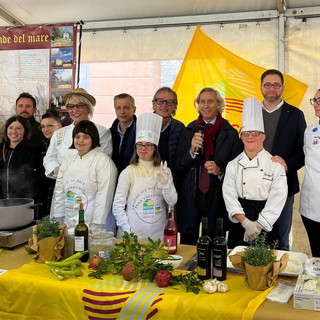 Alla Fiera di San Martino gli Special Olympics di Viceversa food ambassador della Cucina Bianca di Mendatica (foto)