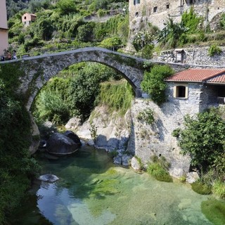 Bando del GAL 'Riviera dei Fiori' su attività extra agricole: previsti contributi da 50mila a 90mila euro