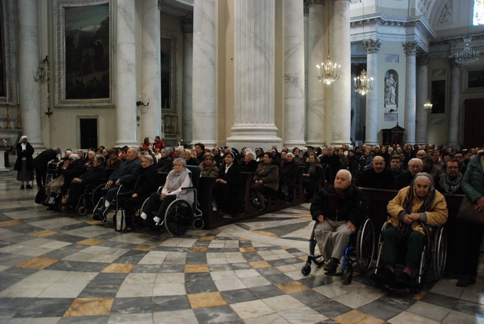 Imperia: si è svolta al Duomo la messa in occasione del Giubileo diocesano del malato (foto)