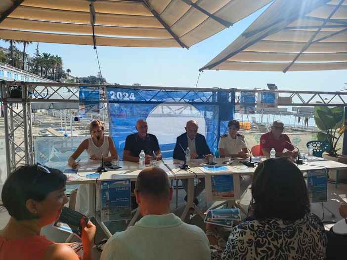 L'iniziativa 'Bandiera Blu: al mare in sicurezza' sbarca anche sulle spiagge di Sanremo (Foto e video)