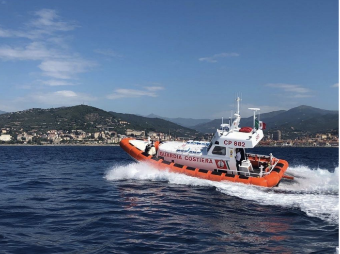 Settimana di Ferragosto: la Guardia di Costiera di Sanremo intensifica i controlli in mare e sul litorale