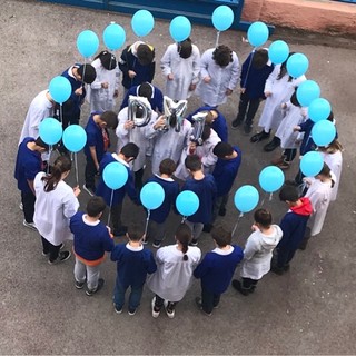 Nella foto, l'iniziativa di una scuola di Ventimiglia per la Giornata Nazionale del Diabete.