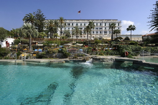 Sanremo: in occasione della giornata nazionale dei locali storici, sabato prossimo tour dell'hotel Royal aperto al pubblico