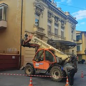 Ventimiglia, infiltrazioni d'acqua nel teatro comunale: il Comune interviene