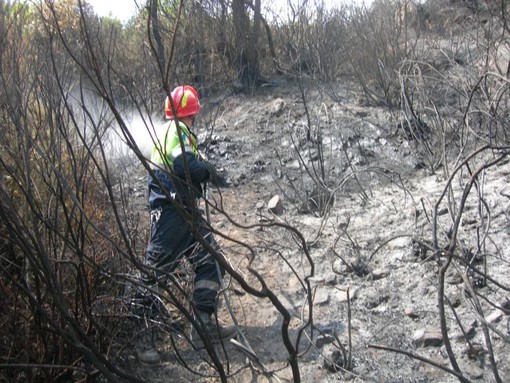 Sanremo: dopo l'incendio di sabato resta alta l'attenzione della Protezione Civile