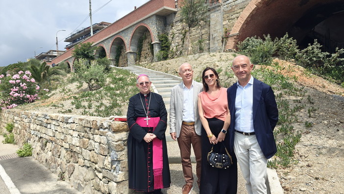 Sanremo: inaugurato un nuovo parco vista mare all'altezza della spiaggia dei Tre Ponti (Foto)