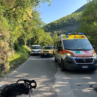 Molini di Triora: frontale tra moto al bivio per Gavano, soccorsi immediati con Proteus