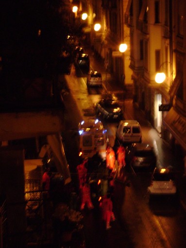 Ventimiglia: spettacolare incidente stanotte in via Cavour