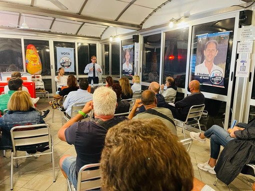 Diano Marina: grande partecipazione all’incontro dell’Assessore Regionale Marco Scajola con i balneari dianesi