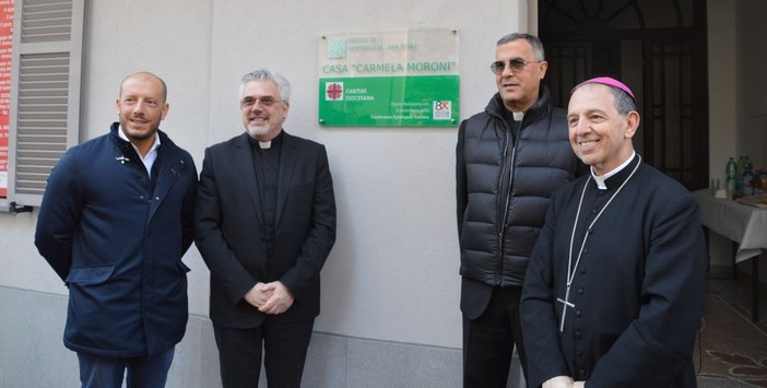 Ventimiglia: inaugurata in via Chiappori la casa 'Carmela Moroni' che sarà gestita da Caritas, Suetta &quot;Una risposta alle emergenze abitative&quot; (Foto e Video)