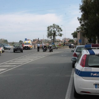 Taggia: scooter contro auto in regione Prati e Pescine, lievemente ferita una 15enne