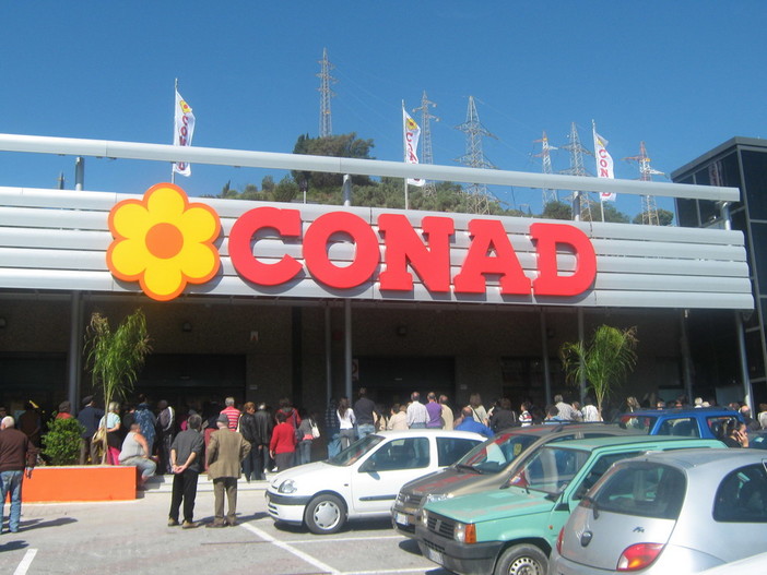 Conad vicino agli over 60: ogni mercoledì sconto del 5% sulla spesa