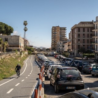 Slittano i lavori per Park 24 ad Arma di Taggia: buone notizie per gli amanti della pista ciclabile