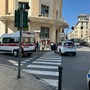 Sanremo, turista travolta mentre attraversa sulle strisce: è grave (foto)