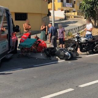 Riva Ligure: scontro tra un furgone e uno scooter sull'Aurelia, 18enne in ospedale (Foto)